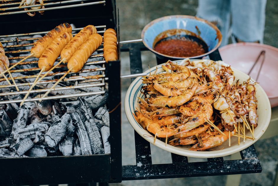 Usuwanie plam BBQ z dywanów i tapicerki